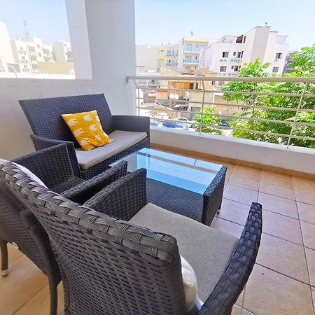 Promenade Breeze City Apartment Larnaca Exteriér fotografie