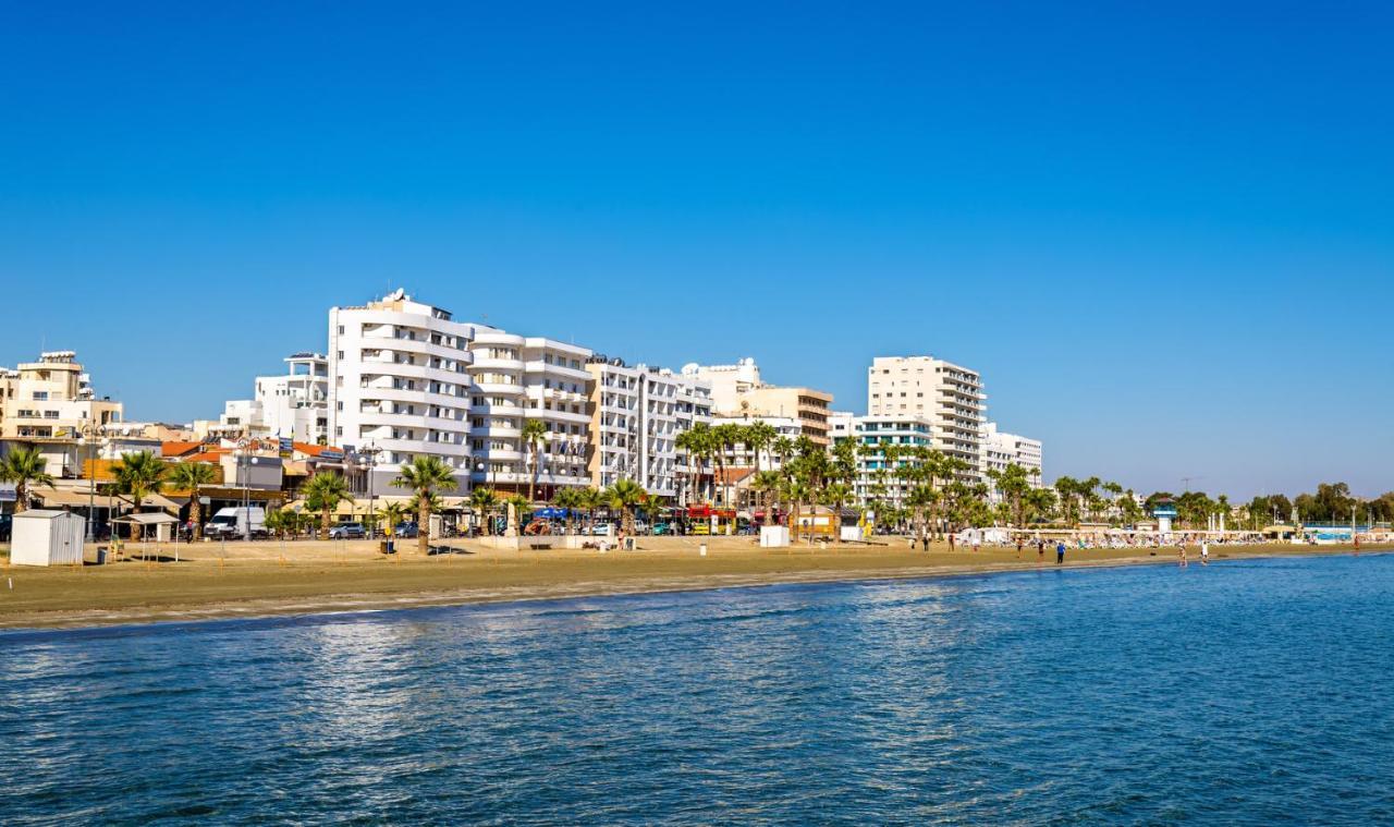 Promenade Breeze City Apartment Larnaca Exteriér fotografie